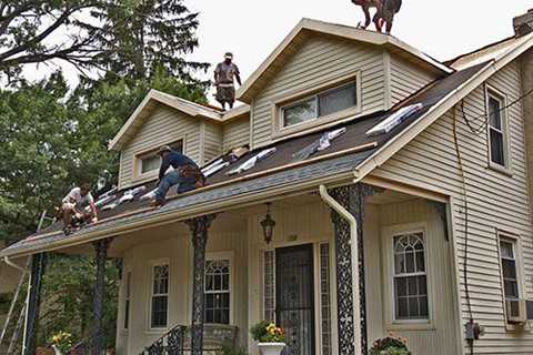 Roofing Contractors — How to Choose the Right One