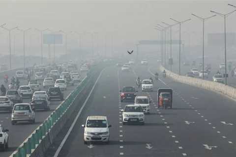 Delhi Air Purifiers: Gasping for air, Delhi rushes to stock up on air purifiers and masks