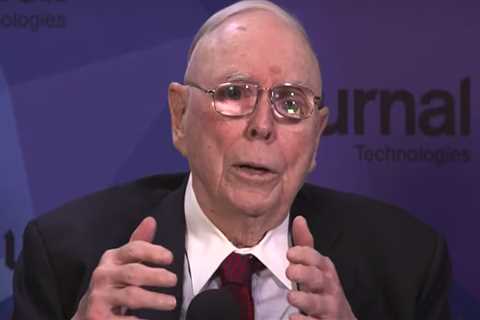 Legendary investor Charlie Munger says crypto is a terrible bet, and the US should ban it entirely