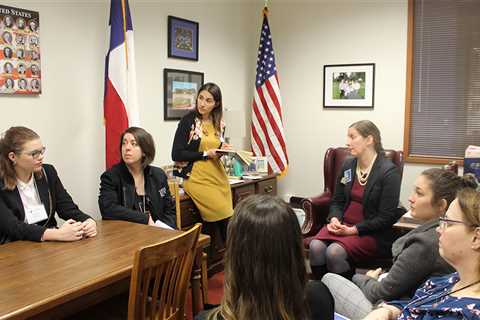 Nurses Descend on Texas State Capitol to Address Shortage of 20,000 RNs