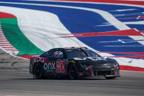 F1 champs Raikkonen and Button to race NASCAR at COTA