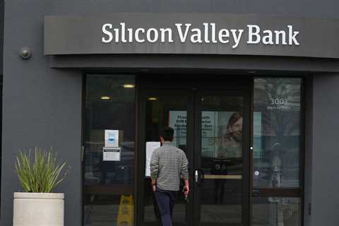 Fed Slams Its Own Oversight of Silicon Valley Bank in Post-Mortem