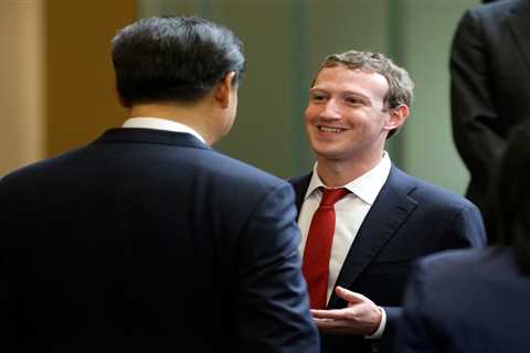 Mark Zuckerberg reportedly wants to follow in Elon Musk and Tim Cook's footsteps, and sell products ..