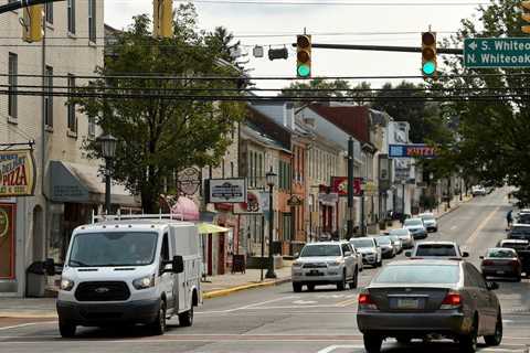 Struggling US downtowns could take a cue from a small town in England that gave businesses..