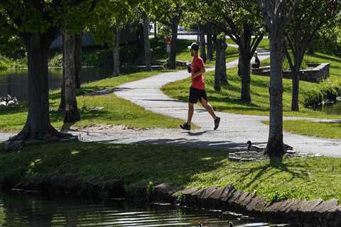 Exploring the Best Walkable and Bikeable Communities in Suffolk County, NY