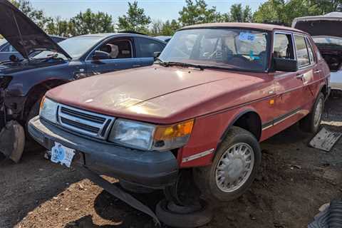 Junkyard Gem: 1987 Saab 900 4-Door Sedan