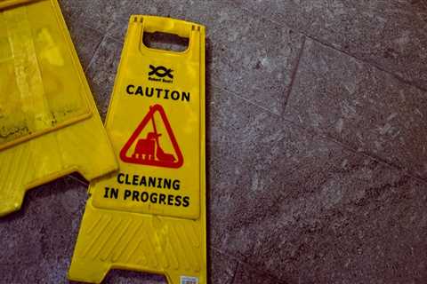 Top 5 Factors To Consider When Selecting House Cleaning Services For Your Commercial Building..