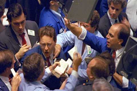 The stock market today has 'echoes' of the 1987 crash, and even a hint of a recession would be a..