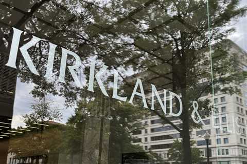 Kirkland Lures Antitrust Partners From Cravath, King & Spalding