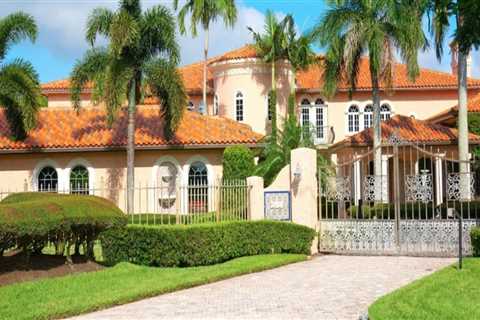 Uncovering the Fascinating History of Neighborhoods in Palm Beach County, FL