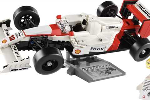 Ayrton Senna's famous Formula 1 McLaren racer receives the Lego treatment