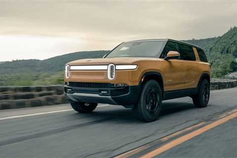 Rivian adds Standard and Standard+ battery options