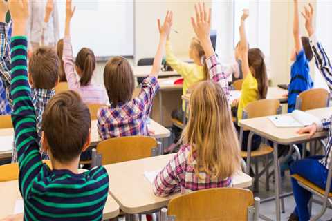 What is the Average Class Size for Kindergarten Students in Austin, Arkansas?