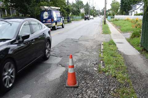 Repairing and Replacing Damaged Curbs and Sidewalks in Suffolk County, New York