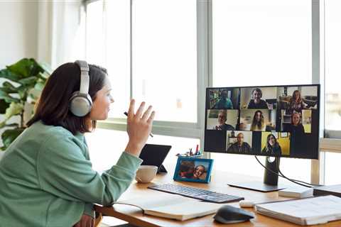 There's a Scientific Reason You and Your Colleagues Won't Stop Waving at Each Other on Zoom