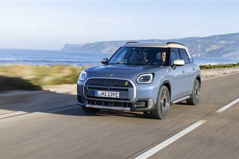 2025 Mini Countryman SE All4 First Drive Review: Electrified and better for it