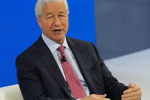 JPMorgan’s Dimon Warns of ‘Unsettling’ Pressures as Bank Reports Earnings