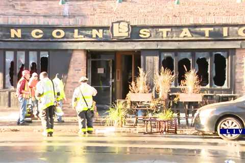 Chicago Firefighter Andrew “Drew” Price dead after falling into light shaft at restaurant fire