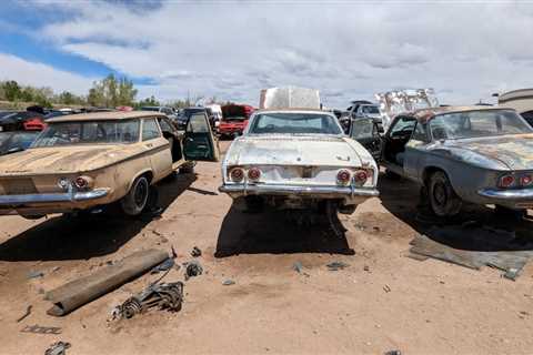 Junkyard Gem: 1962 Chevrolet Corvair 700 4-Door Sedan