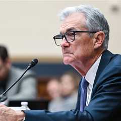 Fed Chair Powell Welcomes Cooling Inflation