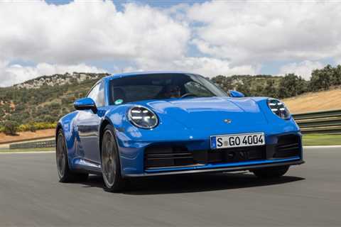 2025 Porsche 911 Carrera First Drive: Digital creep and design tweaks keep things fresh