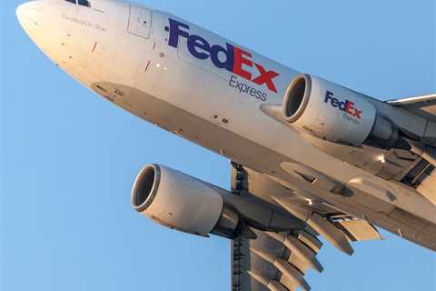 FedEx General Counsel Cruising Into Retirement After 42 Years With Shipping Giant