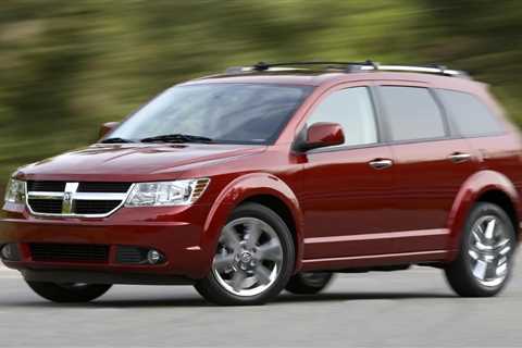 NHTSA moves closer to recalling 1 million Dodge Journey for fire and door lock failure