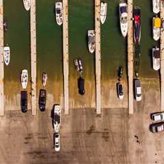 The Expert's Guide to Launching a Boat at a Boatyard in Calvert County, MD