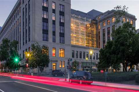 The Impact of Tourism on Businesses in Springfield, Massachusetts: An Expert's Perspective
