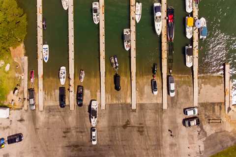 The Expert's Guide to Launching a Boat at a Boatyard in Calvert County, MD