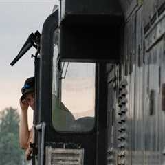 Rail Freight Services for Businesses: Key Advantages and Challenges