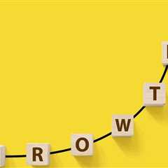 Top Fed Official Conveys Little Urgency for Immediate Rate Cuts