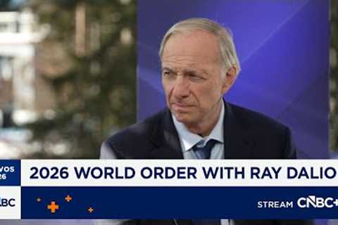 Bridgewater''s Ray Dalio on ''capital war'' fears: The monetary order is breaking down