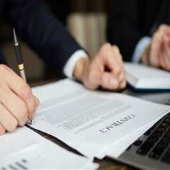 Navigating Contracts and Compliance: Legal Services for Miami’s Service Industry