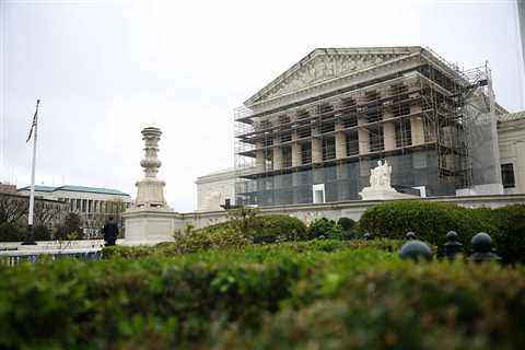 Unanimous court allows street preacher’s free speech case to move forward