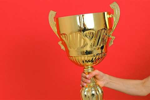 Everything is Shrinkflating These Days, Even the Number of Elijah Watt Sells Award Winners