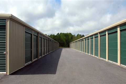 How Virtual Assistants and Homeowners in Yukon Benefit from Self Storage