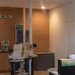 Optometrist near me · Tuesday, Jul 21 📸