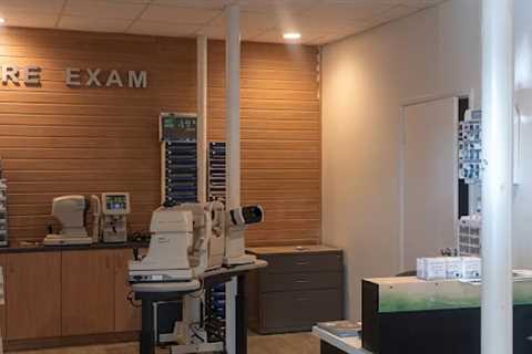 Optometrist near me · Tuesday, Jul 21 📸